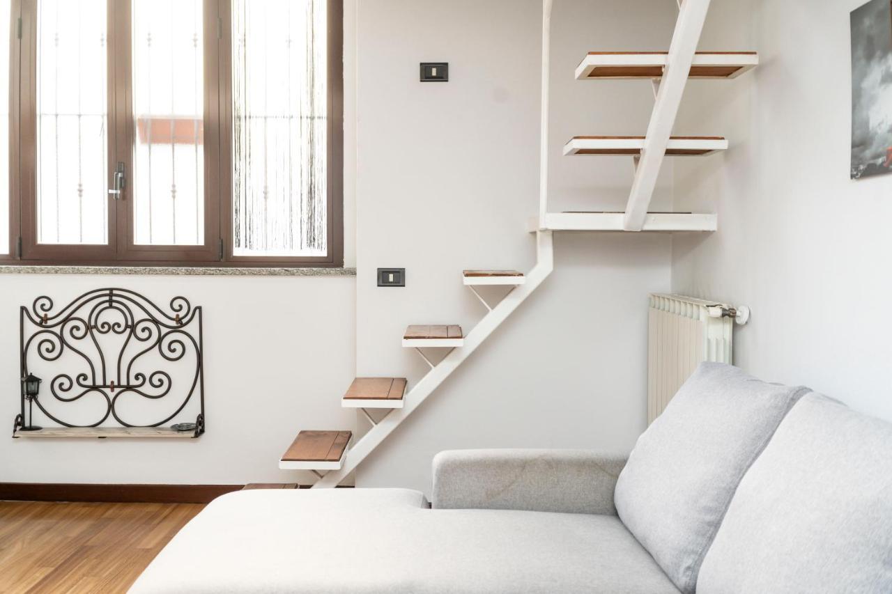 Casemi - Vincenzo 12 In Center Apartment Milan Luaran gambar